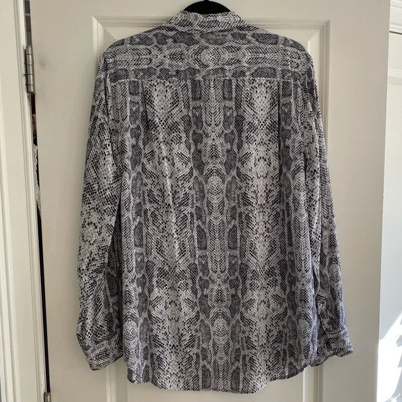 - Equipment Slim Signature Silk Shirt - Picture 7 of 7